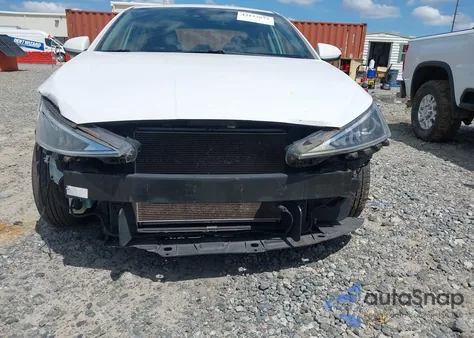 2020 Hyundai Elantra Se z USA, uszkodzony, nr VIN 5NPD74LF8LH541549